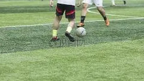 电竞酒店退房后垃圾堆积如山，清理耗时三天才完成